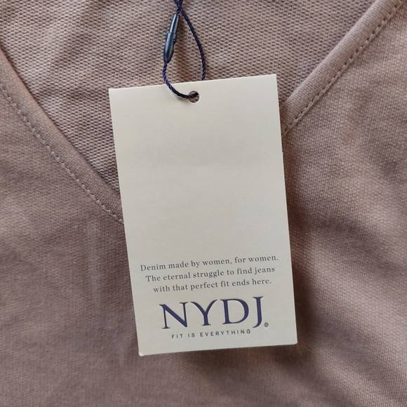 NYDJ nude tan lounge set or PJ set. Shorts + sleeveless top. S/M New - Picture 6 of 7
